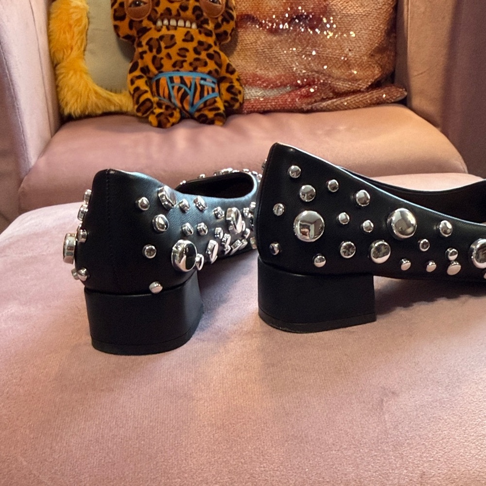 Studded Black Pointed Toe Flats - Women's Fashion Ballet Shoes - Picture 3 of 3